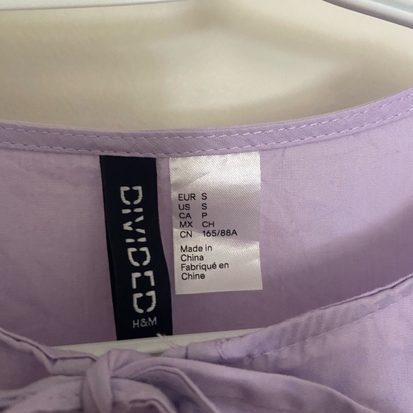 H&M tie front blouse - Picture 4 of 4
